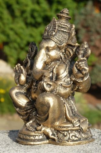 schöner Ganesha gold Elefantengott Resin Garten Feng Shui Res14 - 2