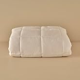 BELLA MAISON Premium &Ccedil;i&ccedil;ek Desenli Dış Kumaş:%30 Bambu%70 Pamuk/İ&ccedil; Dolgu:%30 Bambu%70 Polyester Yorgan, Beyaz, Tek Kişilik (1