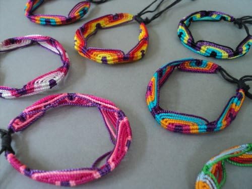 FRIENDSHIP PARTY BAGFriendship bracelet wristband GIRLS PARTY BAG 5pcs adjustable bracelets size pink purple