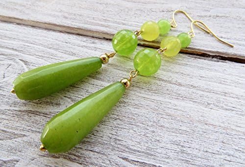 Green jade earrings with peridot quartz, long drop earrings, peridot earrings, dangle earrings, gemstone jewelry