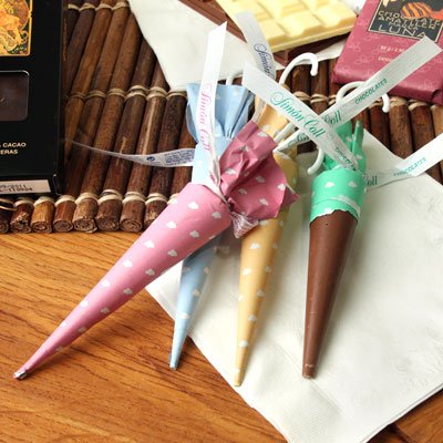 Preisvergleich Produktbild Schirme aus Vollmilchschokolade , Display 24 x 35 g