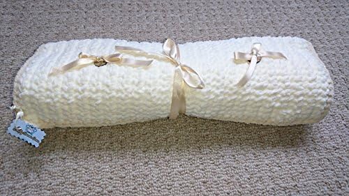 Cute as a button - handmade chunky crochet baby blanket in cream. Suitable for either baby boy or baby girl. Will fit car seat, pushchair, carrycot, moses basket or crib.