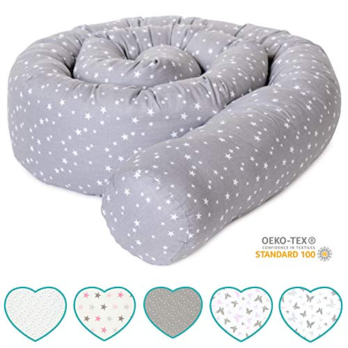 mimaDu Bettschlange, Bettrolle (210 cmx 10cm) Bettumrandung für Babybett - weich und kuschelig - ÖKO-Tex zertifiziert Sternen (grau-weiss)