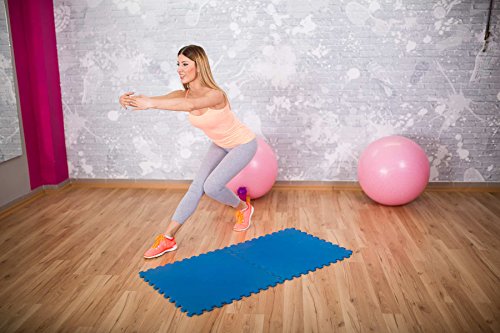 Schutzmatten Set von #DoYourFitness mit 6 Puzzlematten 6 Steckelementen á 60 x 60 x 1,2 cm (ca. 2,2m²) – Unterlegmatten / sicherer Bodenschutz für Sportgeräte, Gymnastikräume, Keller – Matten Schutz vor Kratzern, Dellen, Kälte, Lärm, Flüssigkeit / erhältlich in schwarz grün blau - 7