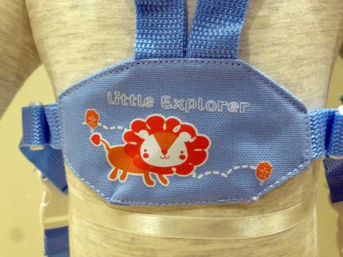 Maxtto Toddler Safety Harness and Reins (Blue, Little Explorer Lion)