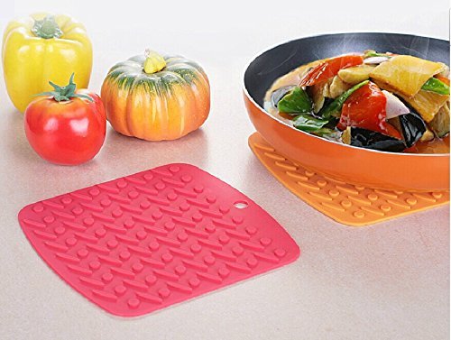 Leisial 4er Pack Mehrzweck Silikon Heat Resistant Untersetzer Topfuntersetzer Silikon Topflappen Wärmedämmung Untersetzer Hitzebeständig bis zu 230°C,17.8×17.2xo.4cm,4 Farbe,Mehrfarbig - 3