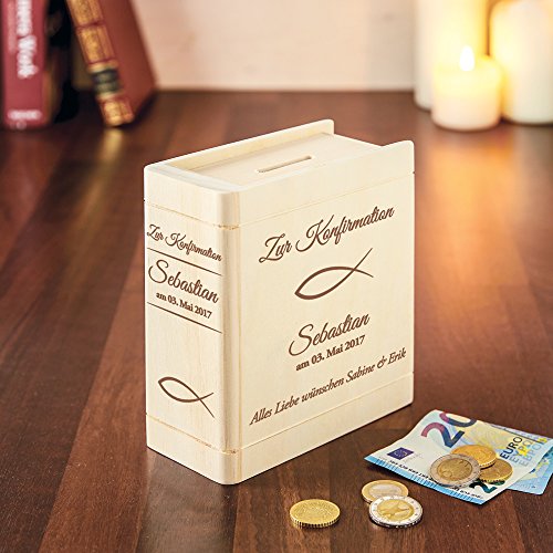 Spardose in Bibel Buch Optik aus Holz – mit Gravur zur Konfirmation – Personalisiert mit Namen und Datum – Motiv Fisch – Sparbüchse aus Birkenholz als Geschenkidee – Sparschwein als Konfirmationsgeschenk - 2