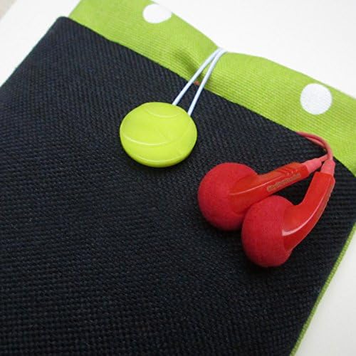 Spots 6" tablet case with pocket