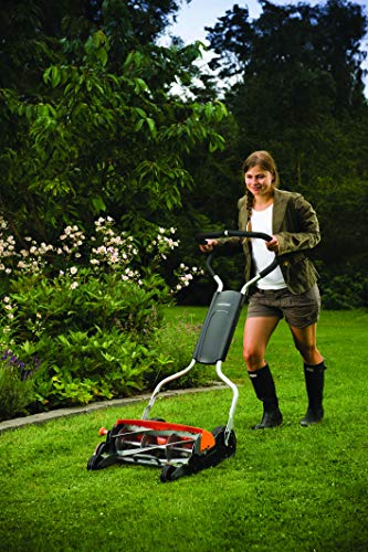 Fiskars Tondeuse à gazon manuelle, Tondeuse à cylindre avec système de coupe sans frottement des lames, Largeur de coupe: 46 cm, Noir/Orange/Argenté, StaySharp Max, 1000591
