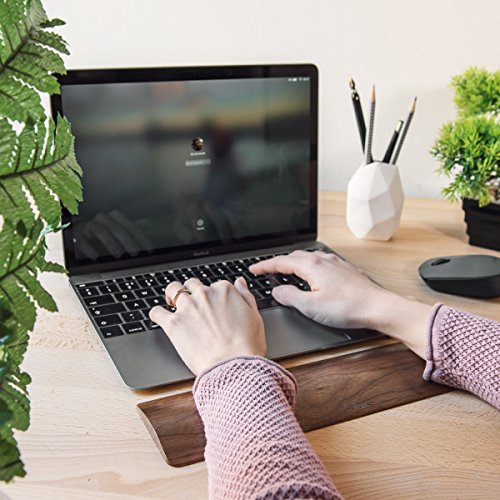 kalibri Reposamu  ecas para teclado y rat  n - Apoyo de mu  ecas para el ordenador - Soporte de mano - Tama  o M 30 x 7 6 x 1CM en madera de nogal