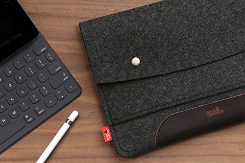 Pack & Smooch iPad Pro 10.5″ Hülle Case „Hampshire“ 100% Wollfilz Pflanzlich Gegerbtes Leder – Handmade in Germany, Anthrazit / Dunkelbraun - 4