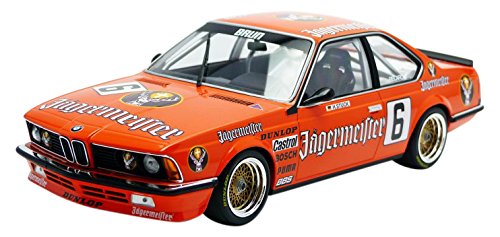 Preisvergleich Produktbild Minichamps 155842506 – BMW 635 CSI – DPM 1984 – 1 / 18 – Orange