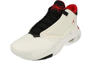 NIKE Air Jordan Max Aura 4