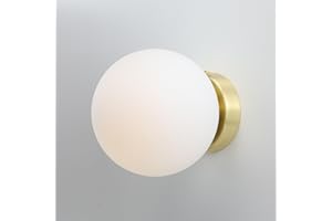 Alpinaluz Aplique de Pared y Techo – Pantalla Esférica de Cristal Opalino de 15 cm, Base de Acero Dorado Brillante, Casquillo E27, Estilo Moderno Minimalista para Interiores