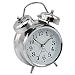 Produktbild COM-FOUR® analoger Retro-Wecker aus Metall, Glockenwecker in Chrom-Optik mit beleuchtetem Ziffernblatt, 17,5 x 12,5 cm