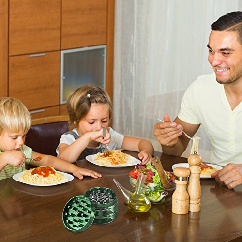 Witasm Pollen Grinder Crusher Kräuter Mühle für Tabak Kräuter Gewürze Herb Spice Kaffee. Ø63mm 4-teiliges Set mit Schaber, Grün, Zink-Legierung - 7