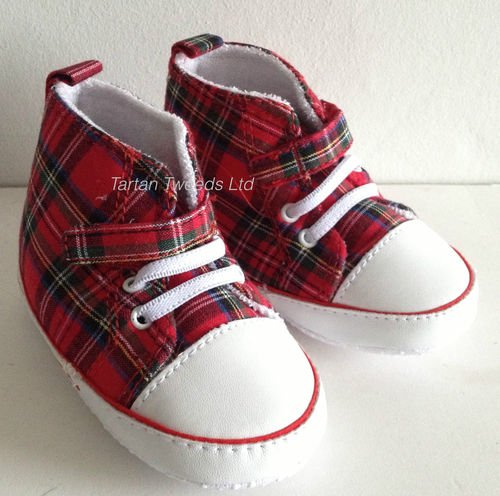 BABY ROYAL STEWART BASEBALL STYLE BOOTS/BOOTIES (18-24 Months)