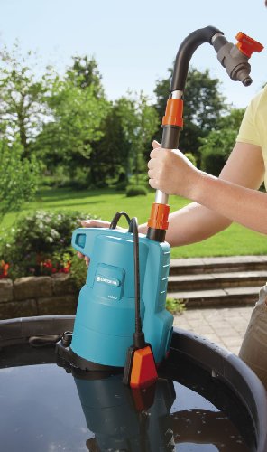 Gardena 1740-20 Regenfasspumpe Classic 4000/2, mit Trockenlaufsicherung, Schmutz Filter, Teleskoprohr (Motorleistung: 500 W, Max. Fördermenge: 4000 l/h, Max. Druck: 2 bar, Max. Eintauchtiefe: 7 m) - 2