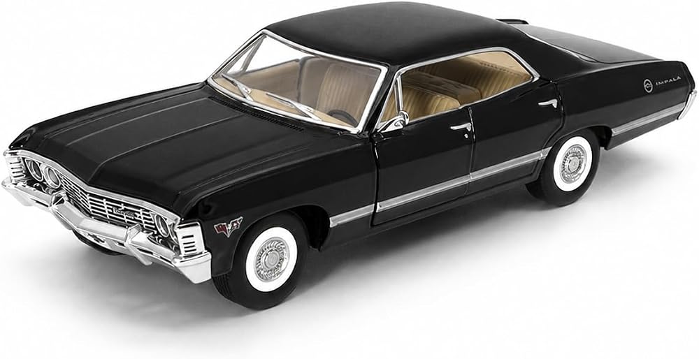 Kinsmart 1:43 1967 Chevrolet Impala Çek Bırak Metal Model Araba, Açılabilir Kapılı Klasik Araç KT5418D, SİYAH