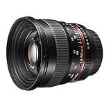 Brennweite 50mm ist für Vollformat die Standardbrennweite -entspricht dem natürlichen Sehwinkel. An der APS-C - Kamera leichtes Teleobjektiv (etwa 75mm entsprechend), Lichtstärke 1,4 -ideal für alle Plätze wo keine optimalen Lichtbedingungen herrschen