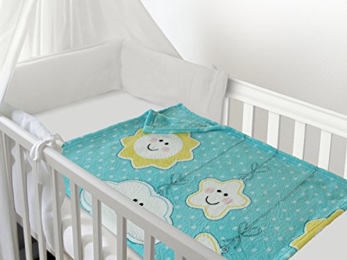 Baby-Plüschdecke mit süßem Tiermotiv – erhältlich in 4 Varianten und in einer Einheitsgröße von ca. 75 x 100 cm, Wolken und Mond - 3
