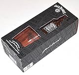 El sabor icónico de Jack Daniel 's Tennessee Whiskey proviene del carbón mellowing proceso exclusivo de Jack Daniel' s, antes de años en el whisky hecho a mano de barriles
