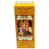 Sitarama Color Cream contiene materias primas naturales molidas como cortezas, hierbas, henna y frutas. Tiñe tu cabello con colores de larga duración sin penetrar en el mismo, sino que lo envuelve a modo de esmalte protector.