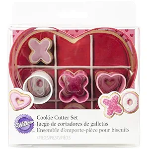 Wilton 2308-0216 4-Piece Kisses and Hugs Heart Cookie Cutter, Assorted