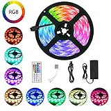 【Einfache Installation】Dank des flexiblen Materials, auf dem die LEDs montiert sind, und der selbstklebenden Rückseite kann der LED-Streifen einfach überall platziert werden. Entfernen Sie das Klebeband auf der Rückseite des Lampenstreifens und installieren Sie es direct. Großartige Idee für Zuhause, Party, Schlafzimmer, Küchenbeleuchtung, Schreibtisch, Garten und Hochzeit usw.