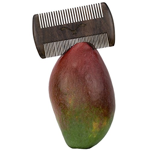 HAWK Outdoors BART-KAMM natürliche organische Bart-Pflege aus Mango-Holz – klassisch inklusive Etui mit Gürtel-Schlaufe – Vintage-Look Box als Premium Geschenk zur Bart-Bürste – Kein Sandelholz Geruch - 6