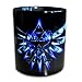 Produktbild Zelda Hyrule Tasse! Echte Handarbeit! Designer Tasse aus brillanten Porzellan - Tasse, Becher, Kaffeetasse, Milchtasse, Teetasse Keramik Tasse, 330ml, Geschenk für Freunde! Designer Geschenkverpackung inklusive!! (schwarz blau)