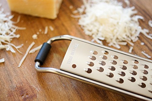 All-in-One premium Edelstahl-Reibe – perfekt für Parmesan, Käse, Muskat, Zitronen von Elle Republic | Zester, Hobel, Universalreibe - 6