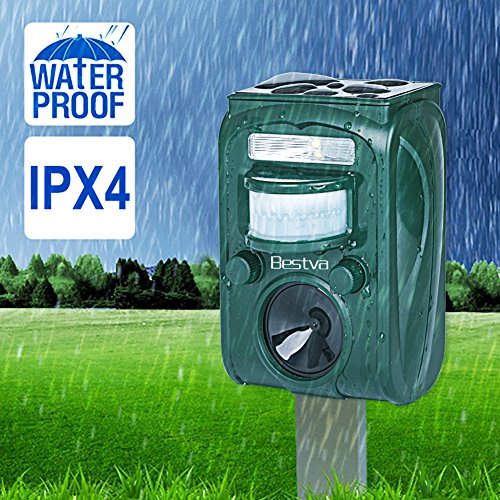 BESTVA Solar Katzenschreck wasserdichte Ultraschall Abwehr mit LED Blinklicht aufladbarer Tiervertreiber Hundeschreck Marderschreck Waschbärvertreiber mit Erdspieß im Garten und in der Garage - 4