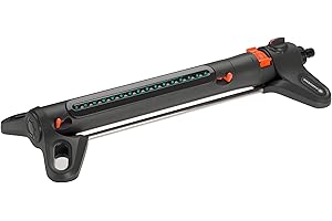 Aspersor oscilante Gardena AquaZoom M: aspersor para regar superficies de entre 9 y 250 m², radio de alcance 3-18 m, amplitud de riego 3-14 m, filtro de metal integrado (18712-20)