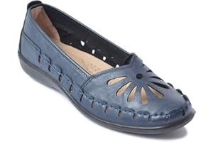 Chums | Ladies | Cut Out Slip On Shoe |