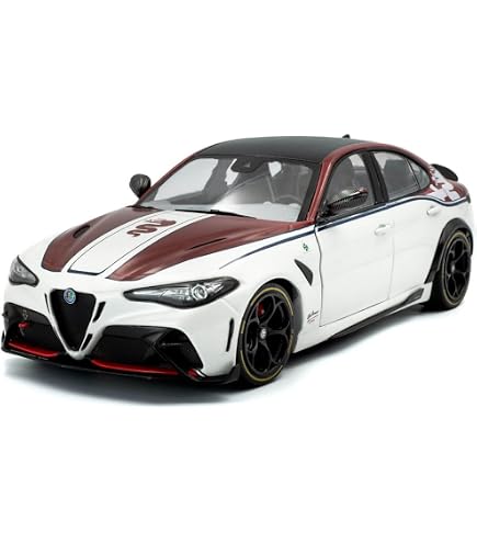 ALFA ROMEO Giulia GTA Nagemaakt 2022 Jaune - 1:18 Solido S1806905