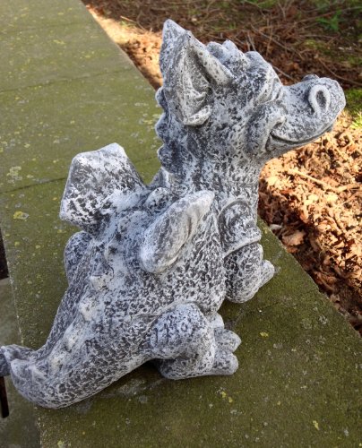 Steinfigur “ GROSSER DRACHE GRIZOO „, Frostfest bis -30°C, massiver Steinguss - 5