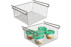 mDesign Juego de 2 estantes de cocina colgantes de metal resistente – Cestas metálicas para cocina y despensa – Robusta cesta colgante para alimentos y utensilios de cocina – bronce