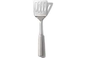 OXO Steel stekspade | Värmetåligt huvud, säker för non-stick-kärl, bekvämt halkfritt handtag