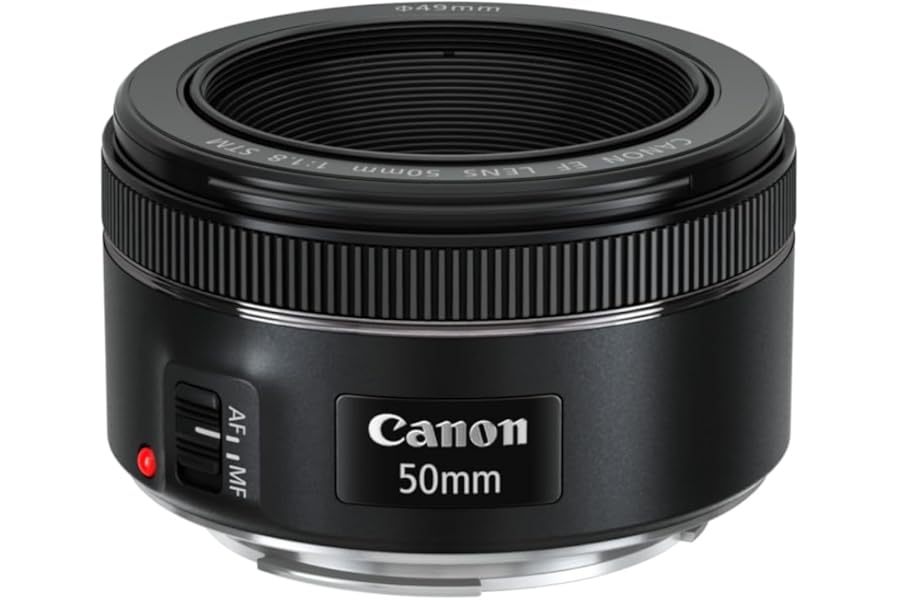 Canon EF 50 mm 1.8 STM Lens - Compact and Lightweight Lens for Canon DSLR Cameras, Fast Aperture, Smooth Focusing - Ideal for Portraits and Creative Photography