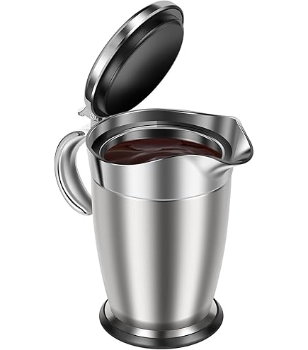 What Is a Saucier? Roles & Responsibilities of Sauce Chefs What Is a Saucier? Roles & Responsibilities of Sauce Chefs