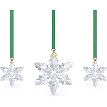 Swarovski Annual Edition 2023 Ornament, Stern mit Prachtvollem Grnem Band  und Klarem Swarovski Kristall: Amazon.de: Kosmetik