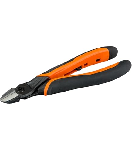 Alicate de corte de ponta plana Mota Q406 de 160 mm em blister