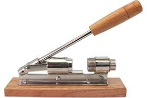 Baumalu, Casse Noix Acier Chromé Gris 21 x 6,2 x 6 cm - Outil de Cuisine Pratique pour Casser Noix, avec Poignée et Support en Bois, Idéal pour Les Amateurs de Fruits Secs
