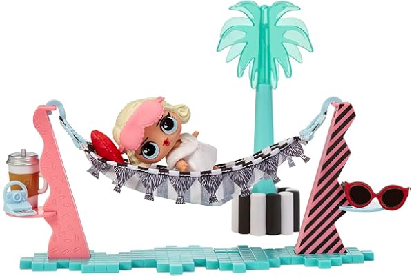 LOL Surprise OMG House of Surprises - Salon DE Vacances - avec 1 poupée bébé de 7,6 cm & 8 Surprises - pour Les collectionneurs et Enfants dès 4 Ans