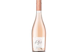 Kylie Minogue Signature Petit Rosé, 75cl, 7% ABV, Rosé Wine, Perfect for gifting and Celebrations by Blue Tree Gifts