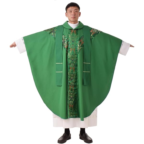 Casula sacerdotale con ricamo dorato