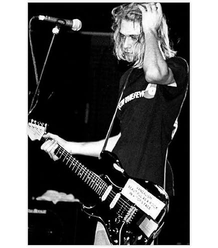 RDE Le fondateur partage la guitare emblématique de Kurt Cobain avec RDE Le fondateur partage la guitare emblématique de Kurt Cobain avec