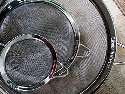 Feinmaschige Küchensiebe aus Edelstahl - Siebe mit Griffen - Ein Satz von 3 Größen mit einer lebenslangen Garantie - Abseihen von Bouillon, Suppen, Joghurt - Waschen von Quinoa, Reis, Gemüse, Nudeln - Sieben von Mehl, Aufbrühen von Tee