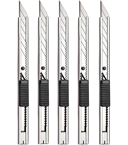 Craftelier - Confezione 10 Lame Di Ricambio Per Cutter 13,7 Cm Con Custodia - Larghezza 9 Mm, Acciaio Al Carbonio SK4 - 3